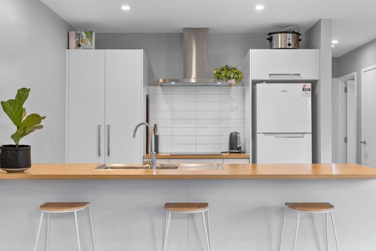 Photo of property in 34 Kiritiana Close, Pyes Pa, Tauranga, 3112