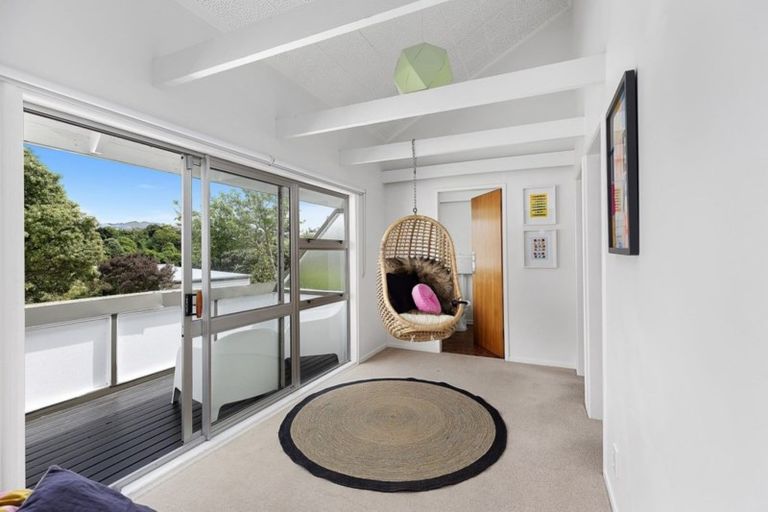 Photo of property in 16 Witham Street, Island Bay, Wellington, 6023