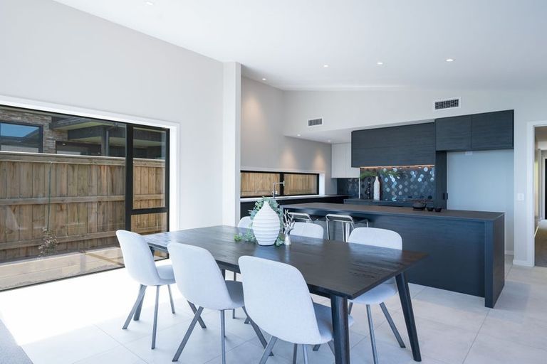 Photo of property in 16 Ledger Road, Atawhai, Nelson, 7010