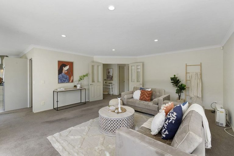 Photo of property in 67 Awatea Avenue, Paraparaumu, 5032