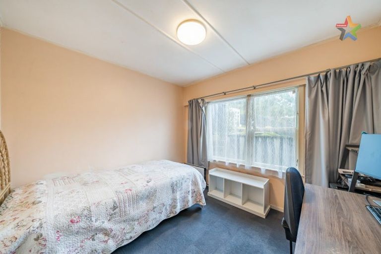 Photo of property in 59 Coast Road, Wainuiomata, Lower Hutt, 5014