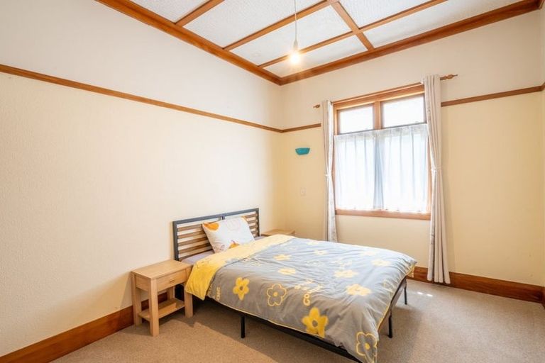 Photo of property in 8 Karamu Avenue, Takaro, Palmerston North, 4410