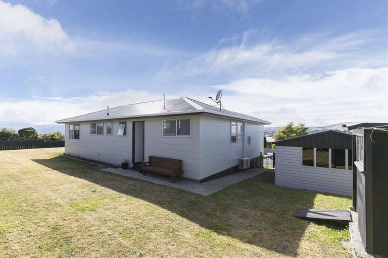 Photo of property in 41 Almora View, Ascot Park, Porirua, 5024