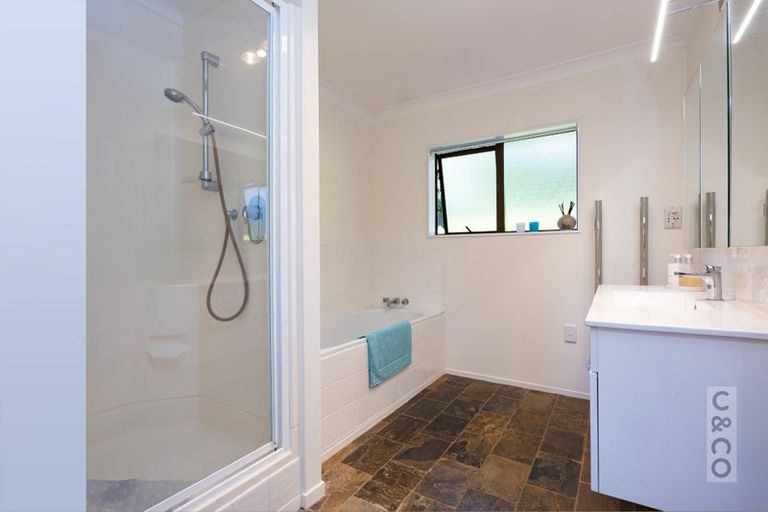 Photo of property in 29 Sarah Todd Lane, Waimauku, 0812