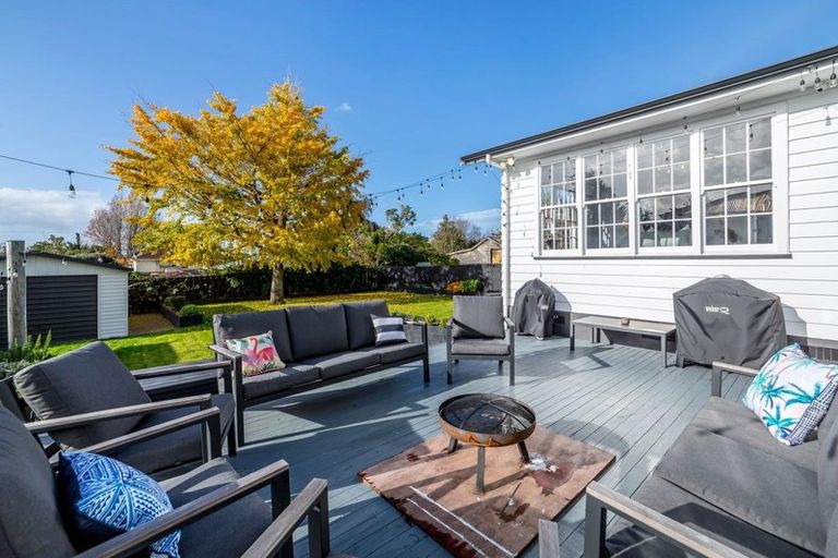 Photo of property in 30 Jordan Terrace, Lansdowne, Masterton, 5810