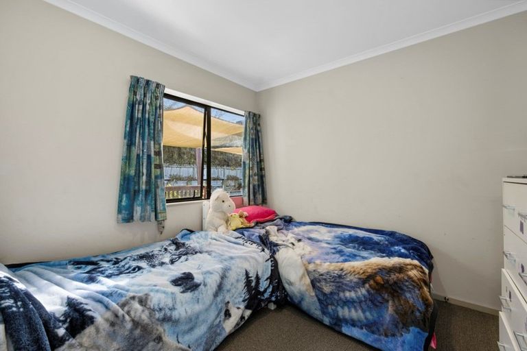 Photo of property in 52 Inverness Drive, Pyes Pa, Tauranga, 3112