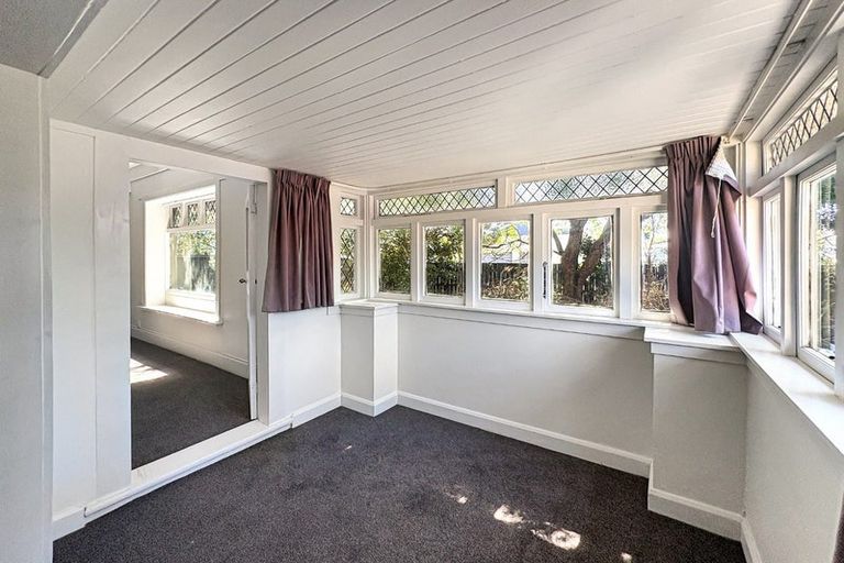 Photo of property in 374 College Street, Hokowhitu, Palmerston North, 4410