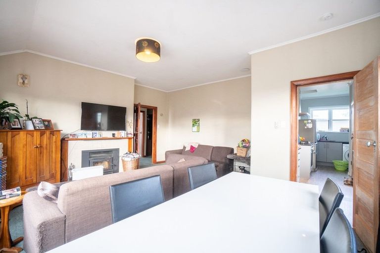 Photo of property in 65b Weston Avenue, Roslyn, Palmerston North, 4414