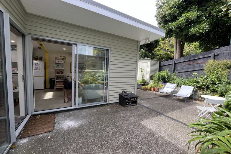 Photo of property in 31 Newman Terrace, Thorndon, Wellington, 6011