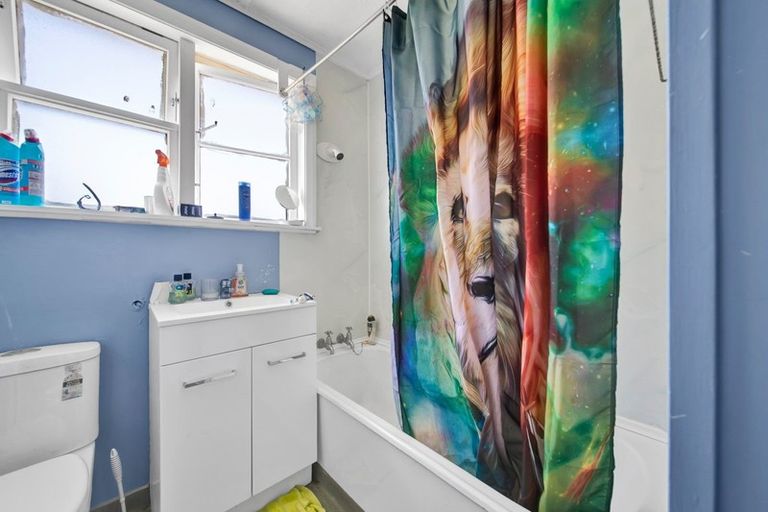 Photo of property in 30 Waihi Road, Hawera, 4610