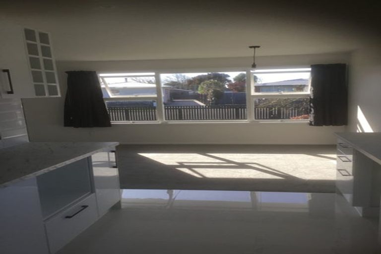 Photo of property in 54 Woolley Street, Avondale, Christchurch, 8061