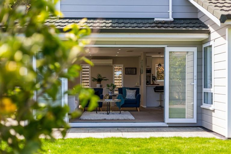 Photo of property in 23 The Layline, Whitby, Porirua, 5024