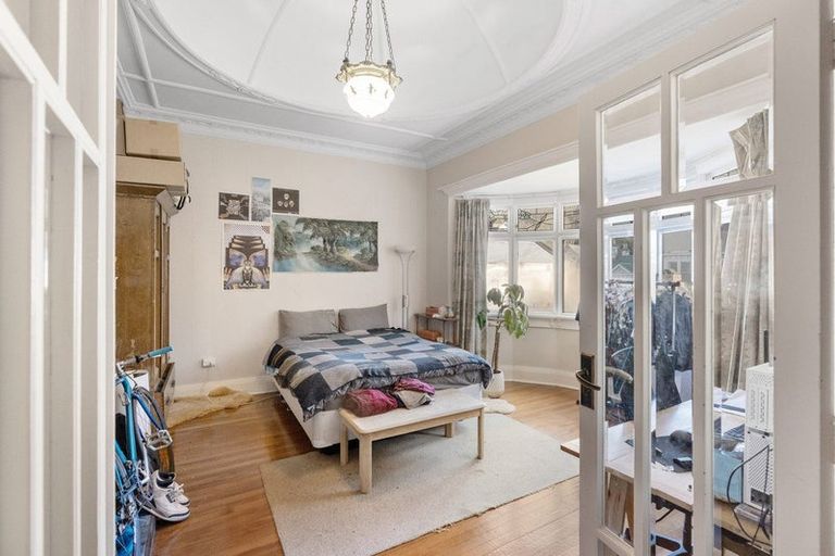 Photo of property in 129 Queen Street, North Dunedin, Dunedin, 9016