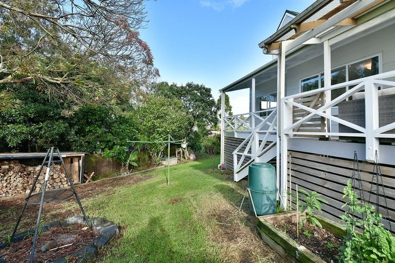 Photo of property in 40 Polkinghorne Drive, Manly, Whangaparaoa, 0930