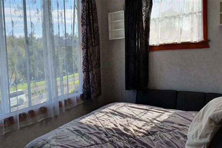 Photo of property in 158 Anzac Parade, Whanganui East, Whanganui, 4500