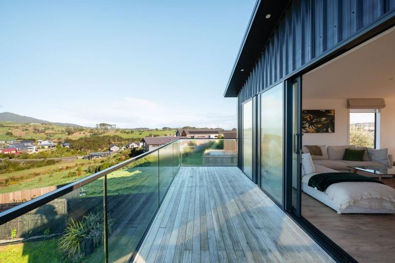 Photo of property in 52 Rangitahi Road, Raglan, 3225