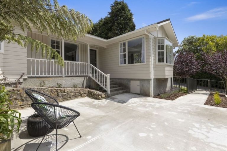 Photo of property in 104 Kamahi Street, Stokes Valley, Lower Hutt, 5019