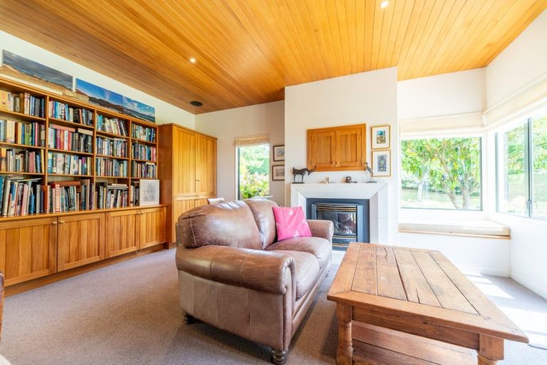 Photo of property in 32 Gladstone Road, Hadlow, Timaru, 7974