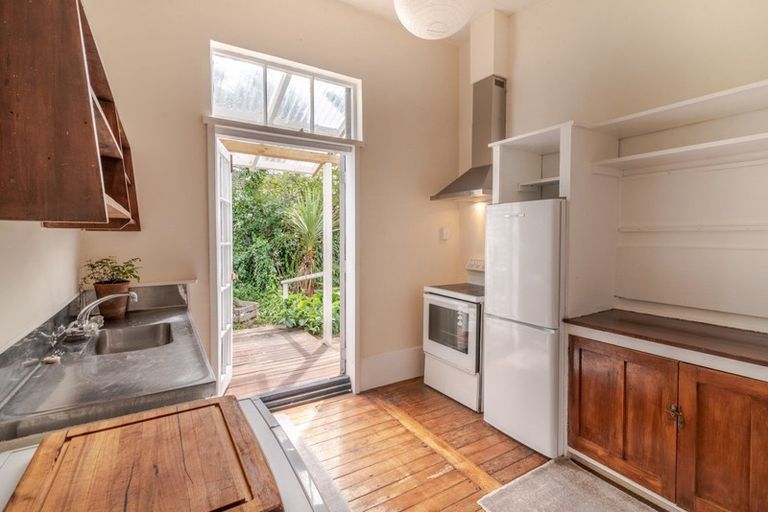 Photo of property in 21 Ayr Street, Riccarton, Christchurch, 8011