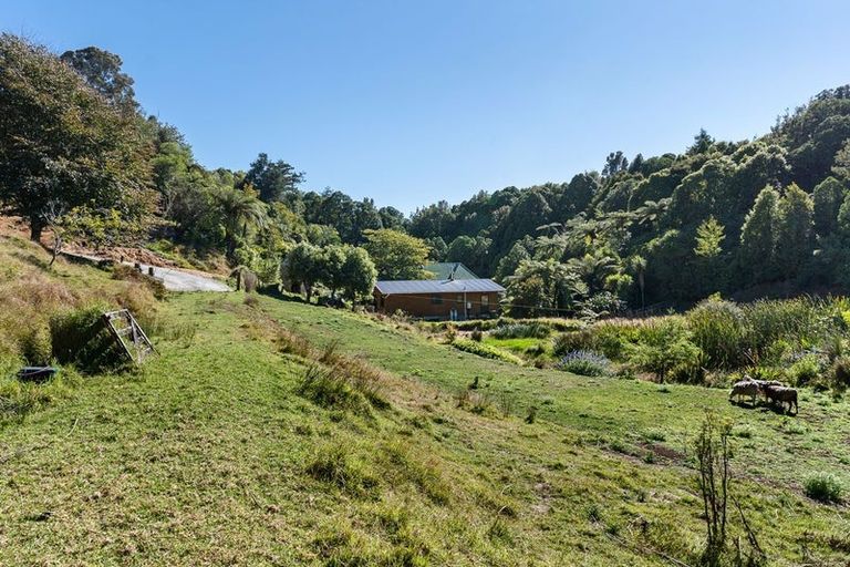 Photo of property in 144b Heta Road, Highlands Park, New Plymouth, 4312
