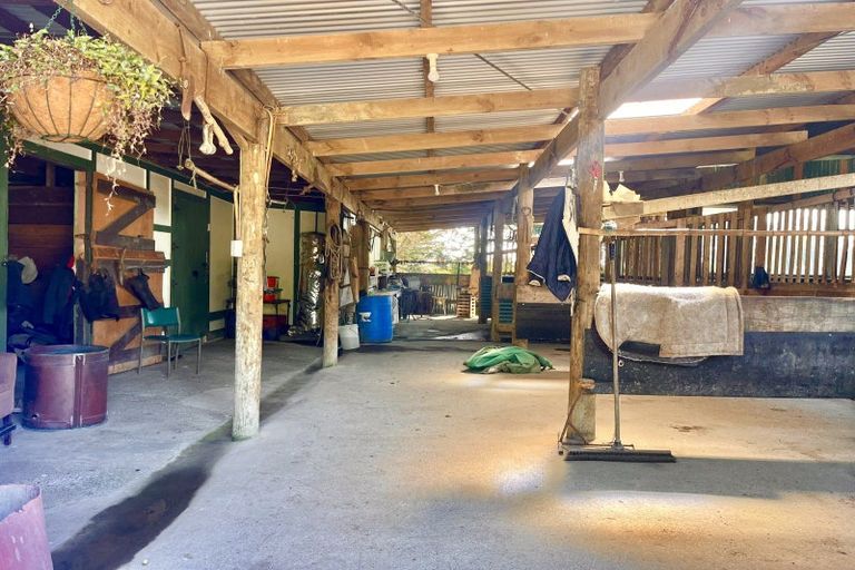 Photo of property in 58 Te Roto Road, Otaki, 5512