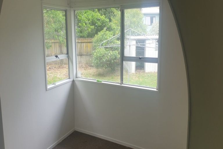 Photo of property in 38 Redcrest Avenue, Red Hill, Papakura, 2110