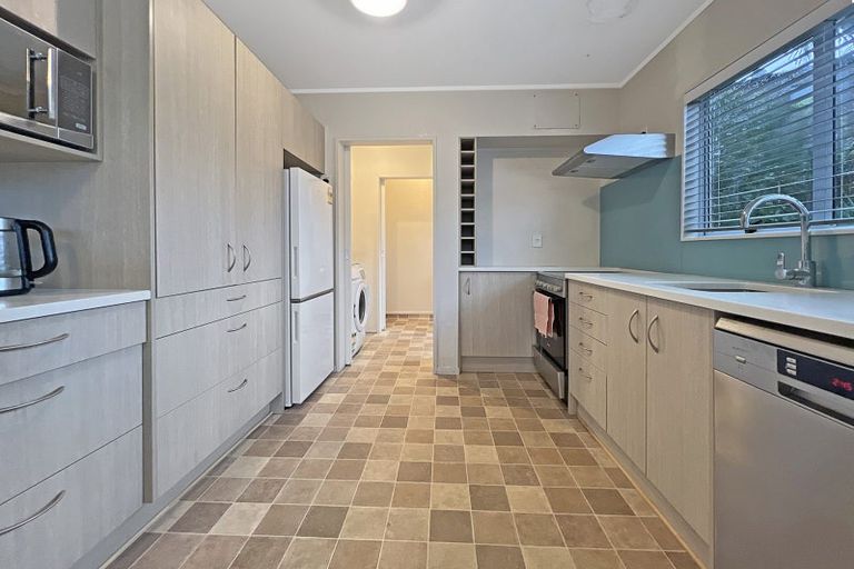 Photo of property in 15/24 Eastglen Road, Glen Eden, Auckland, 0602