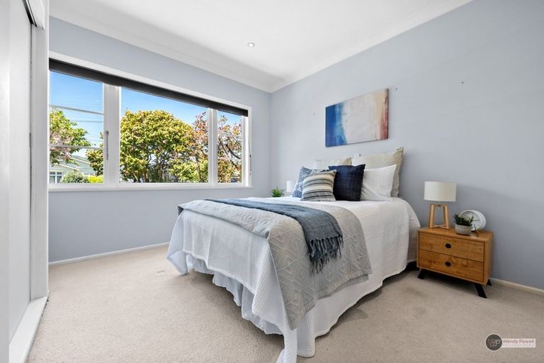 Photo of property in 59 Kensington Avenue, Petone, Lower Hutt, 5012