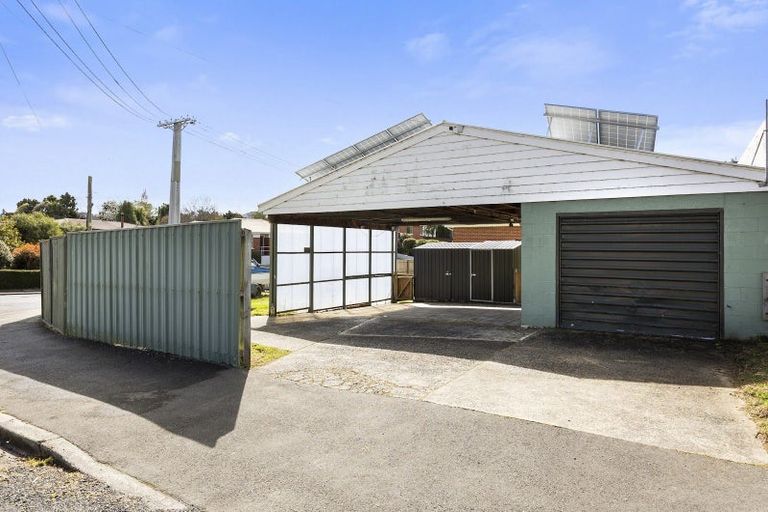 Photo of property in 2 Pottinger Street, Green Island, Dunedin, 9018
