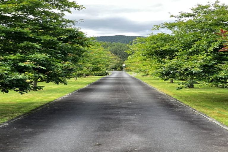 Photo of property in 43 Tvl Road, Blue Mountains, Upper Hutt, 5371