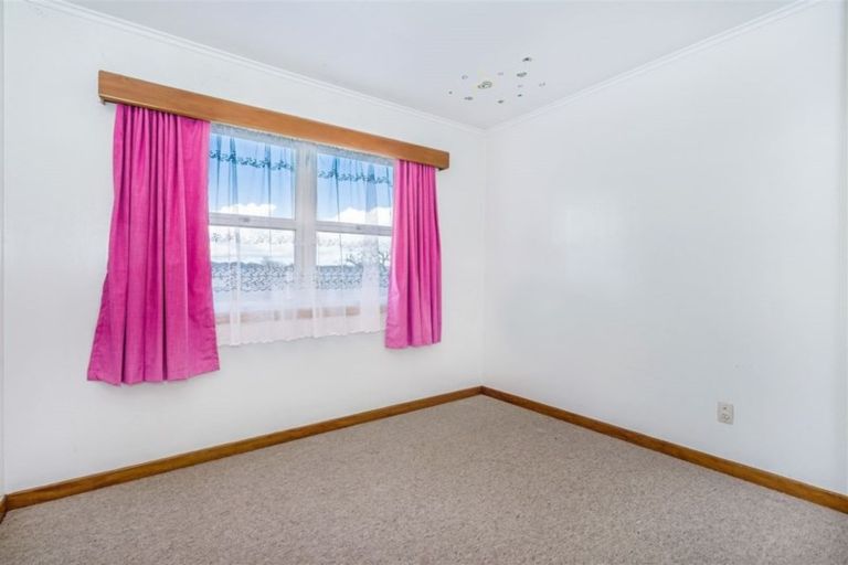 Photo of property in 11 Maire Street, Tikipunga, Whangarei, 0112