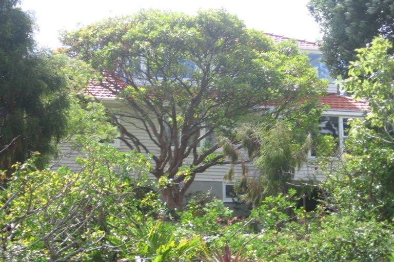 Photo of property in 19 Belmont Terrace, Milford, Auckland, 0620
