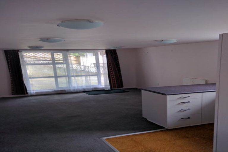 Photo of property in 23 Davis Grove, Wainuiomata, Lower Hutt, 5014