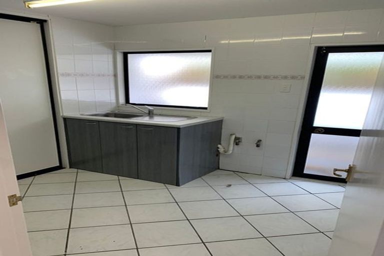 Photo of property in 5 Ledger Lane, Mount Pleasant, Christchurch, 8081