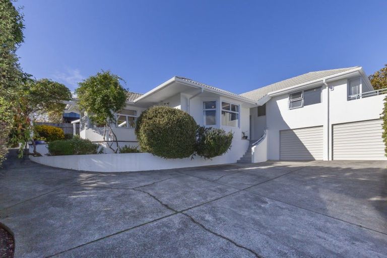 Photo of property in 6b Wharemauku Road, Raumati Beach, Paraparaumu, 5032