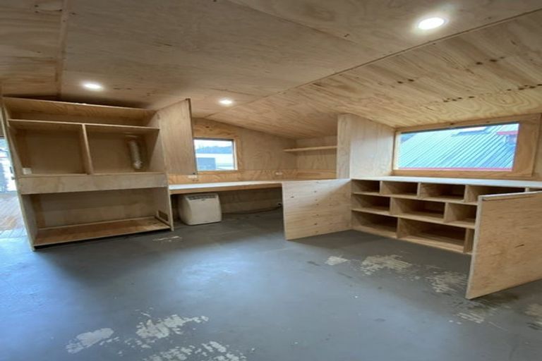 Photo of property in 76 Hampden Street, Picton, 7220