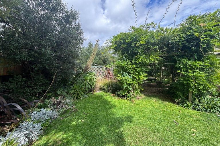 Photo of property in 25 Diamond Avenue, Spreydon, Christchurch, 8024