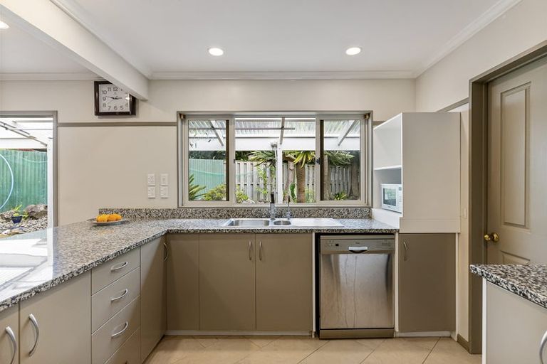 Photo of property in 63b Howe Street, Howick, Auckland, 2014