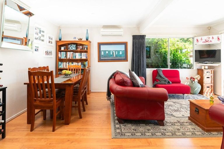 Photo of property in 2/198 Cecil Road, Wilton, Wellington, 6012