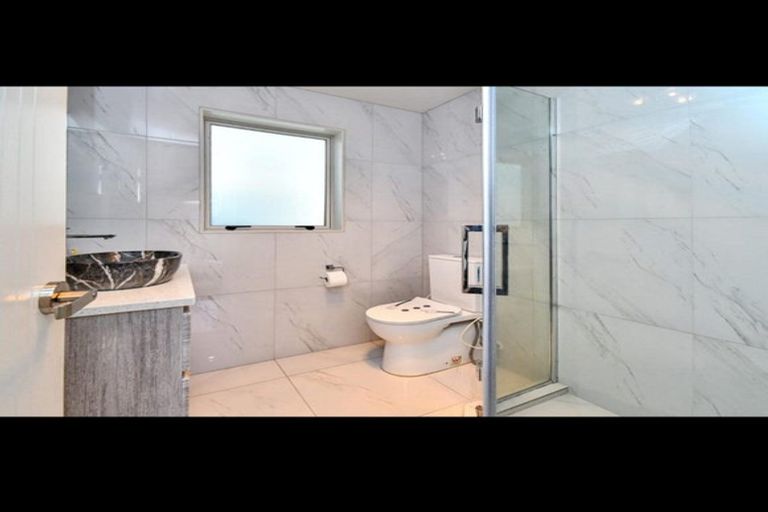 Photo of property in 18 Sapwood Crescent, Takanini, 2110