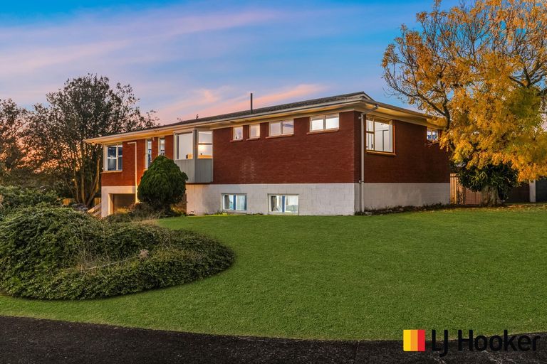 Photo of property in 4 Polandson Place, Opaheke, Papakura, 2113