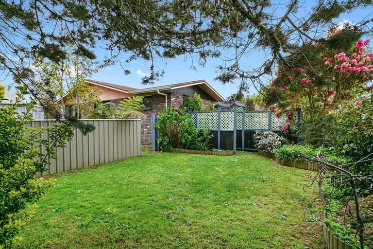 Photo of property in 23 Moore Street, Leamington, Cambridge, 3432