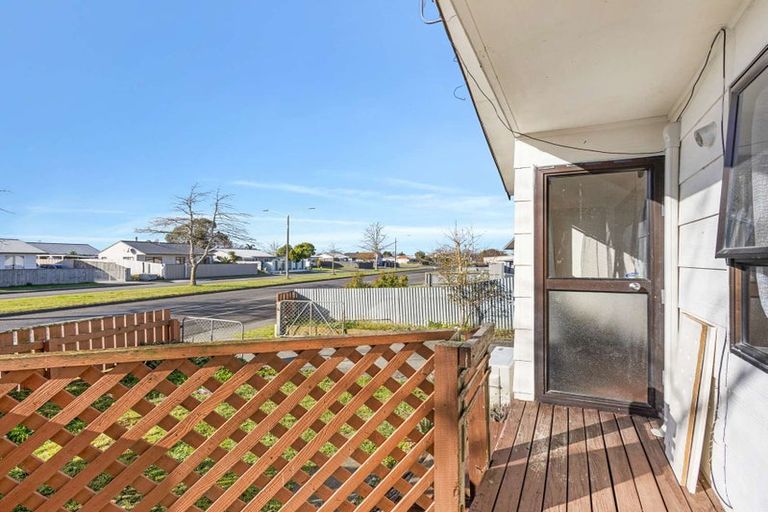 Photo of property in 255 Flaxmere Avenue, Flaxmere, Hastings, 4120