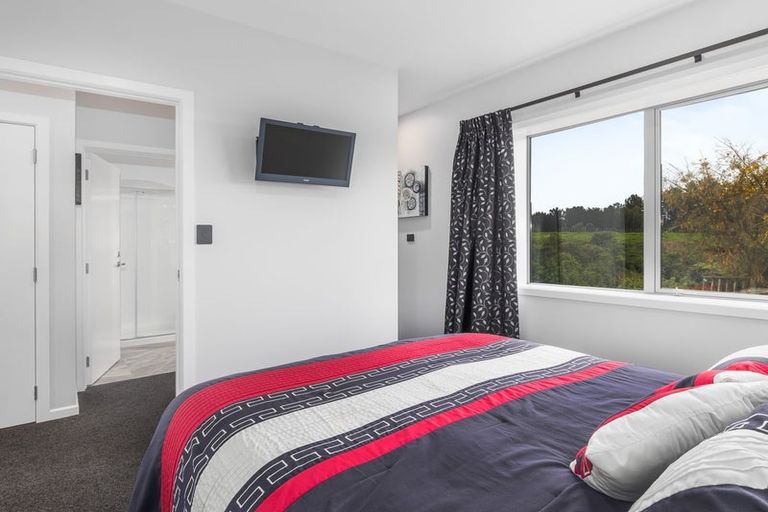 Photo of property in 48 Serenity Lane, Koputaroa, Levin, 5571