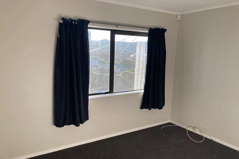 Photo of property in 15a Fraser Avenue, Johnsonville, Wellington, 6037