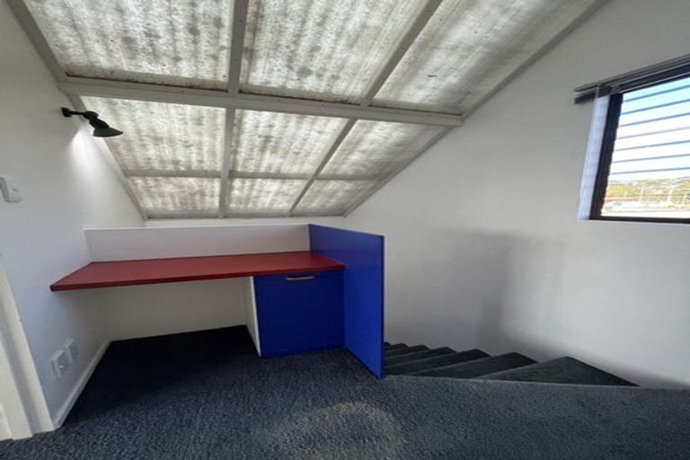 Photo of property in 24 Steyne Avenue, Plimmerton, Porirua, 5026