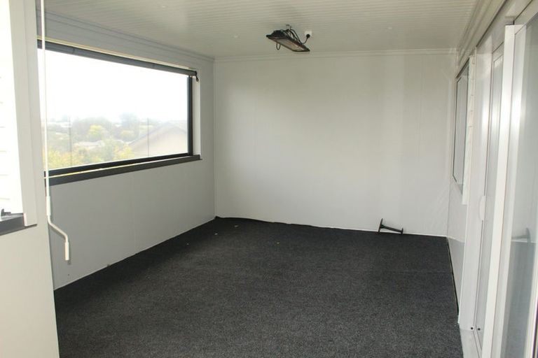 Photo of property in 35a Gledstane Road, Stanmore Bay, Whangaparaoa, 0932