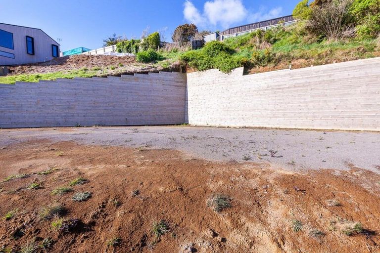 Photo of property in 90c Karina Road, Merrilands, New Plymouth, 4312