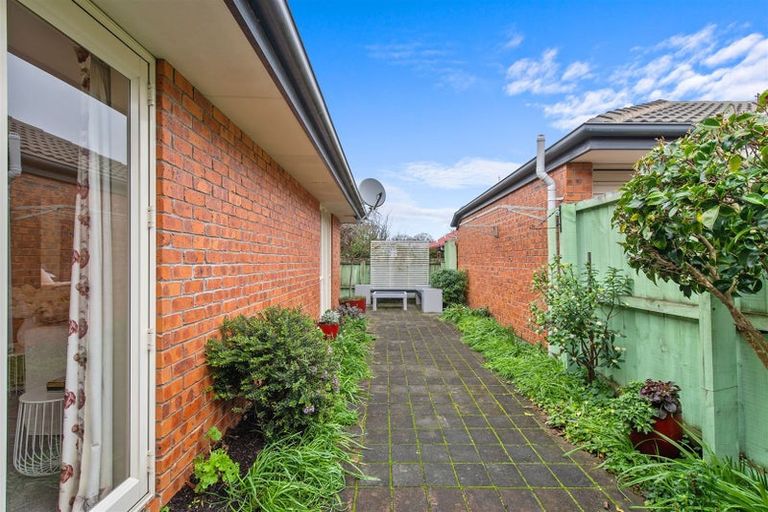 Photo of property in 4 Fleur Lane, Burwood, Christchurch, 8083