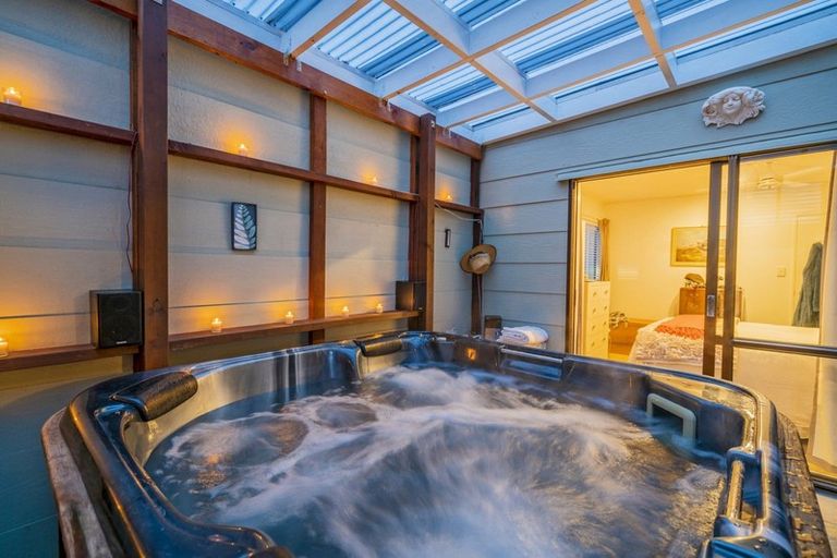 Photo of property in 5 Rimu Street, Whitianga, 3510